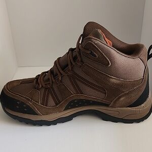 Northside Freemont WP Trail Shoes - Brown/Black Hiking/Trail Boots.